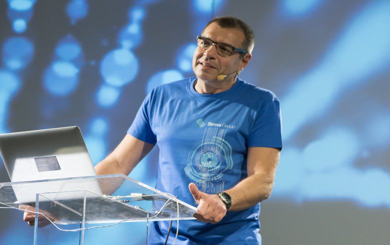 SeeNewsCompany's tweet photo. Bulgarian business shy of #cognitive technologies, banks among early adopters - @GroupSirma CEO Tsvetan Alexiev. https://t.co/sUZ6sqd157 https://t.co/LFnk2IhJa8
