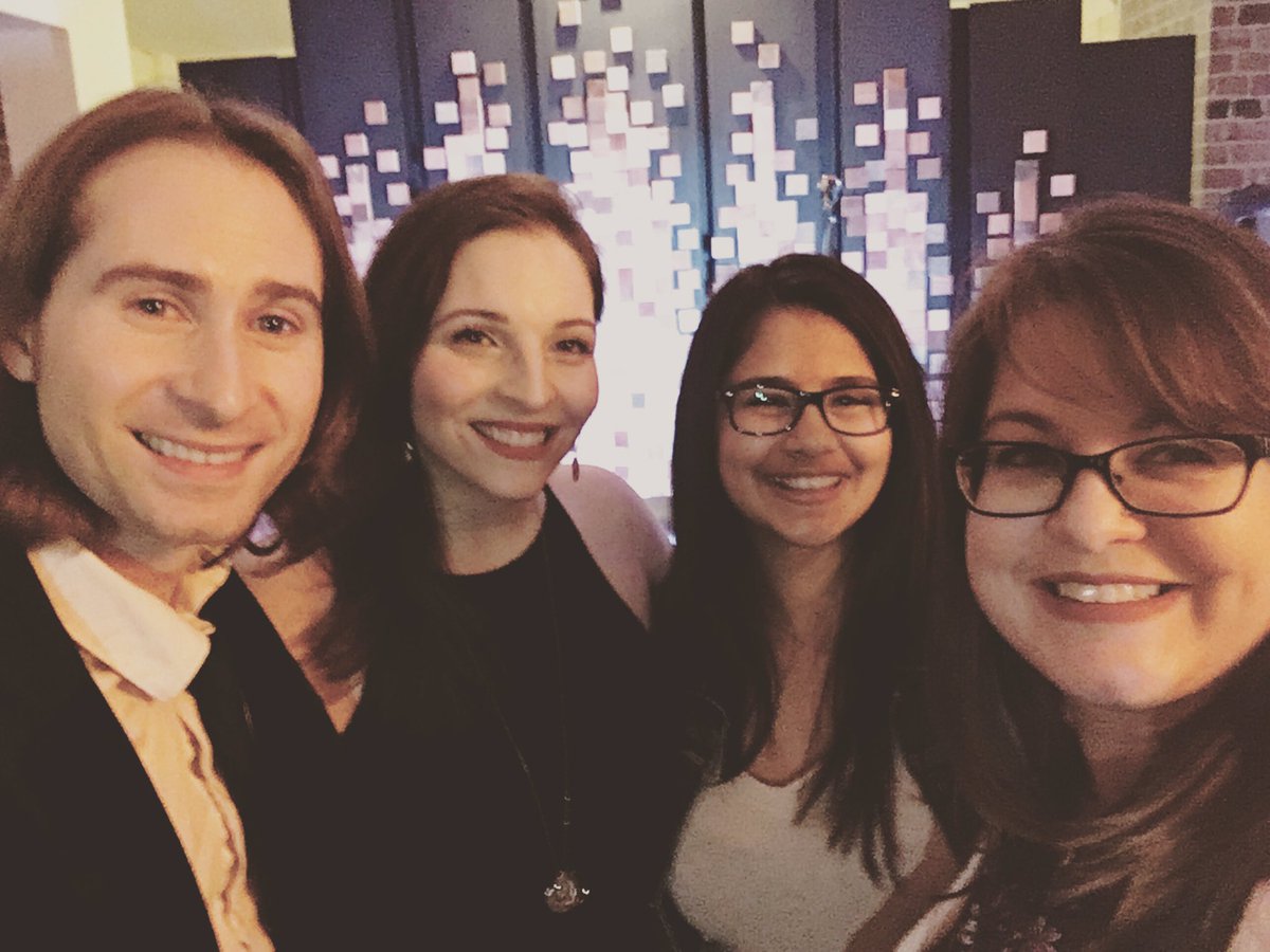 AzaleaMusic's tweet photo. Thank you to these ladies for helping to make our live recording success! #Azalea2017 #Azaleana #igg Check out more on Facebook! https://t.co/iTXYQlkPU7