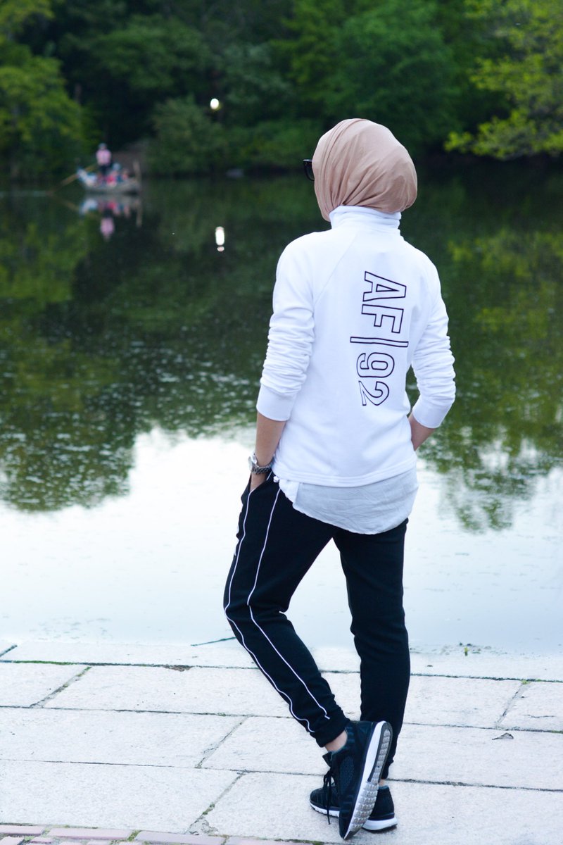 hijabi workout clothes