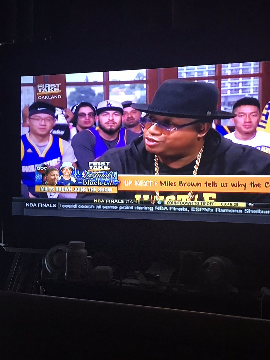 Blendretti's tweet photo. Big Unc on First Take @E40 @FirstTake #SicWidIt #DubNation https://t.co/qY1u4orrLn
