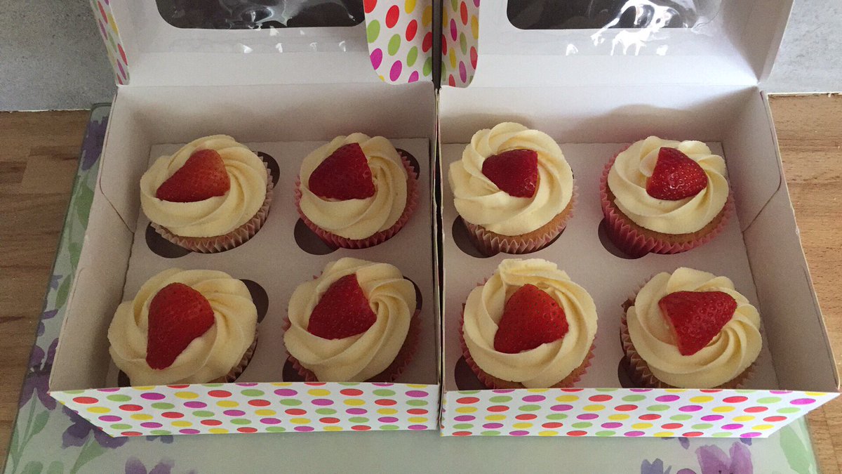 Strawberry and buttercream cupcakes for an 18th birthday