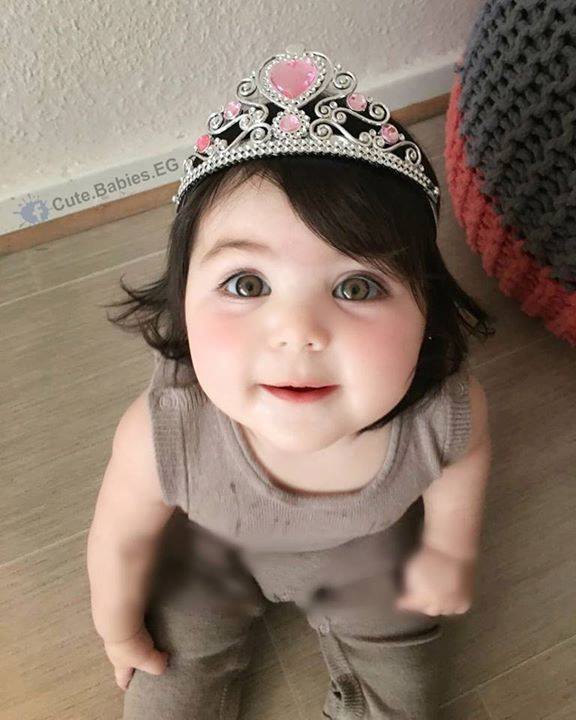 BabiesHack's tweet image. such big brown beautiful eyes