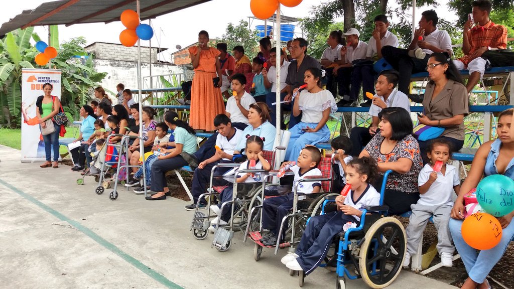 cendemocratico's tweet photo. Los niños son la alegría de los hogares ecuatorianos y es por ellos que debemos trabajar #UnidosyOrganizados para regalarles un mejor país ☝ https://t.co/IiS5HUuNOD