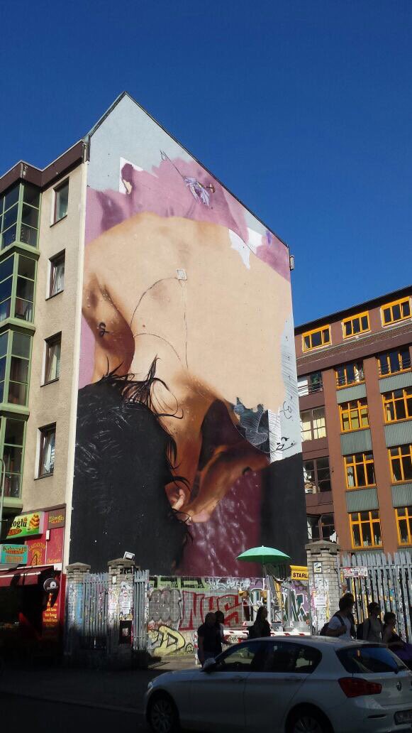 biglittllelies's tweet image. na matéria de divulgação, harry styles tira nota 10