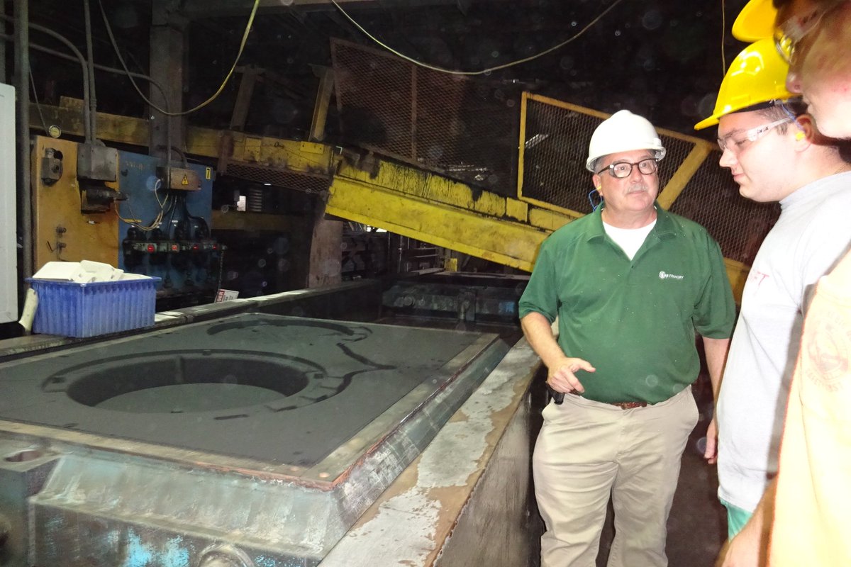SandalowCast's tweet photo. FL Sales, Marcellus Metalcasters Provide Equipment for School Metalcasting Demonstration. https://t.co/jLPhVDQHMi https://t.co/NP1VTDLbmq