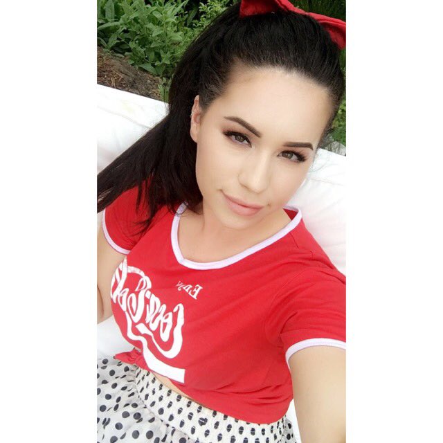 American Honey 🍯 https://t.co/lxQwS54xAL