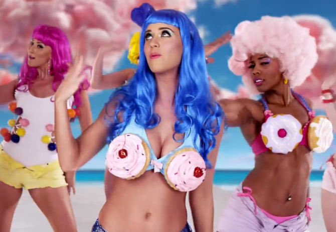 please stream katy perry sunbaenim's "california gurls" on y...