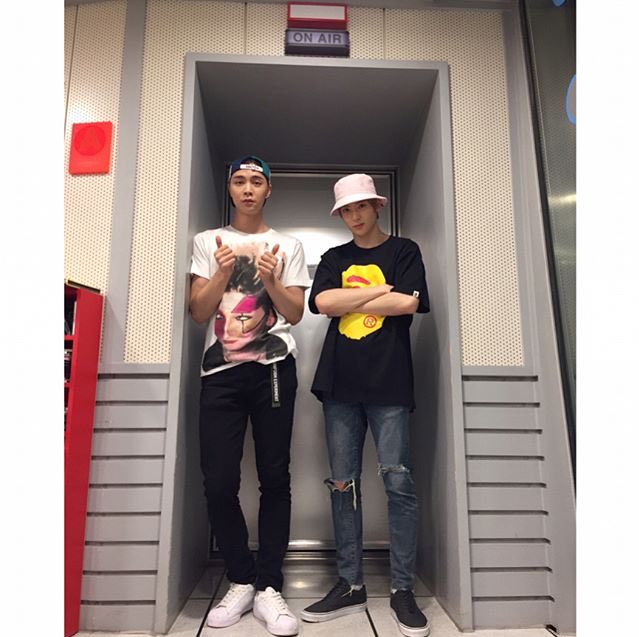 JUNGJAEHYUN_TH's tweet photo. [IG] 170601 nctnightnight Instagram Update: #JAEHYUN #재현 #JOHNNY #쟈니 #NCT https://t.co/KF7sP4GDYT https://t.co/AVTDTBPWiv