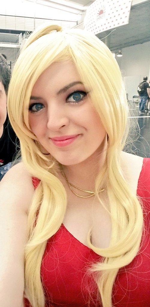VerySweetTami's tweet photo. #ExpOtaku2017 #ExpotakuCoruna #Cosplay #PantyAndStocking #Panty #AnarchyPanty #PSG #BackLace #Chuck https://t.co/eruSYpYVTq