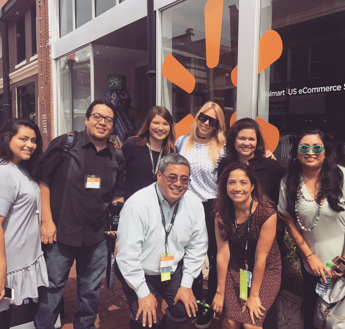 emilydmcd's tweet image. Having a blast during #walmartshares 🙂Great times...Great people! #mejorcontigo