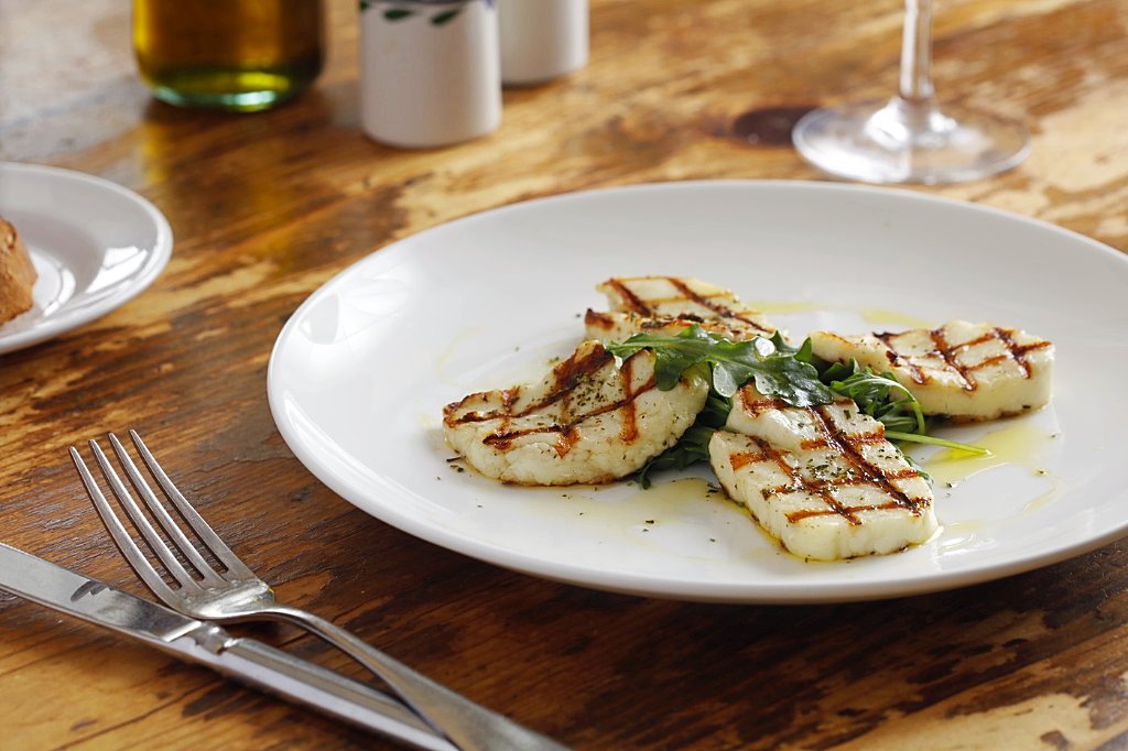 Avranyc's tweet photo. A #newmonth calls upon a celebration of the senses! 🔥🔥🔥
#June2017 #Summern #FoodGasm #Fish #SeaFood #Cheese #eeeeeats #Feed #AvraEstiatorio https://t.co/UOmbvTHVfF