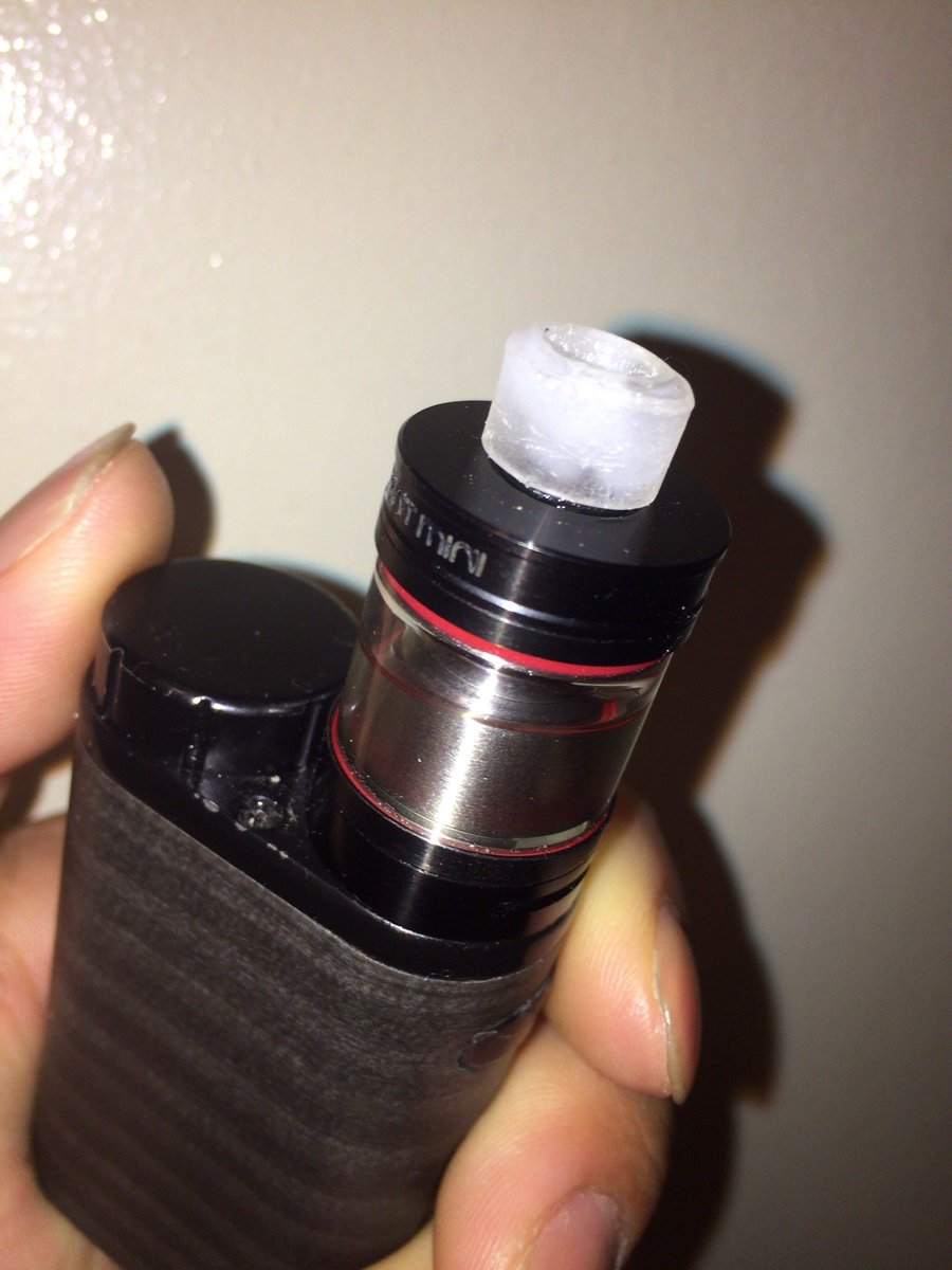 Juna Vapeの人 On Twitter ようやく完成いたしました 氷風レジンドリップチップ Vape ドリップチップ 自作 ハンクラ