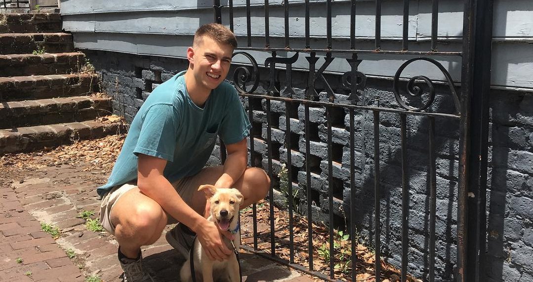 PiKappaPhi's tweet image. Evan Porter, Alpha Eta (@PiKapp_Samford), checking out the lesser known #ΠΚΦ gate in Charleston, SC. #PiKappSummer ⚔ starandlamp.com/index.php/phot…