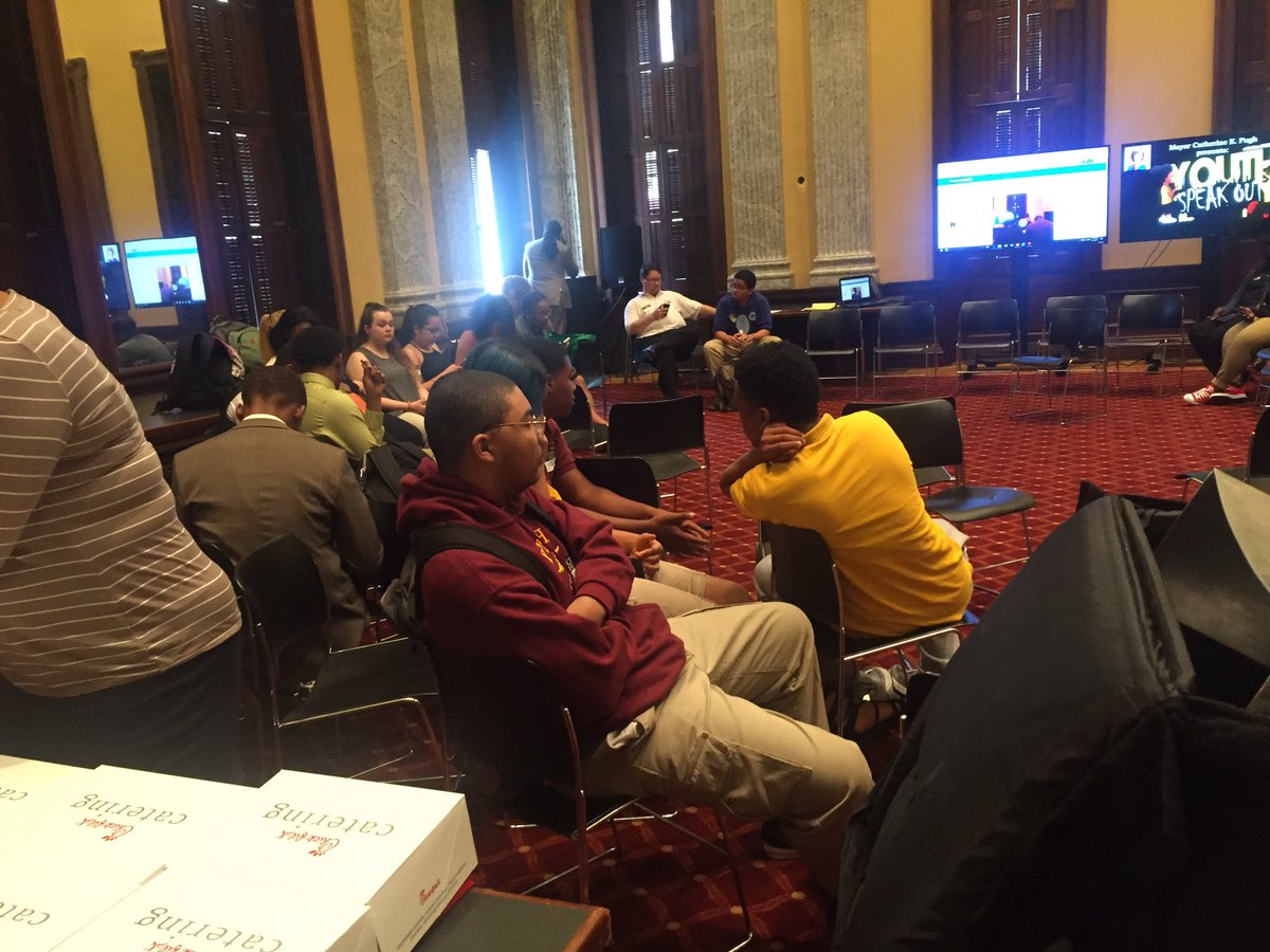 ESTEAAM2's tweet image. Lunch time