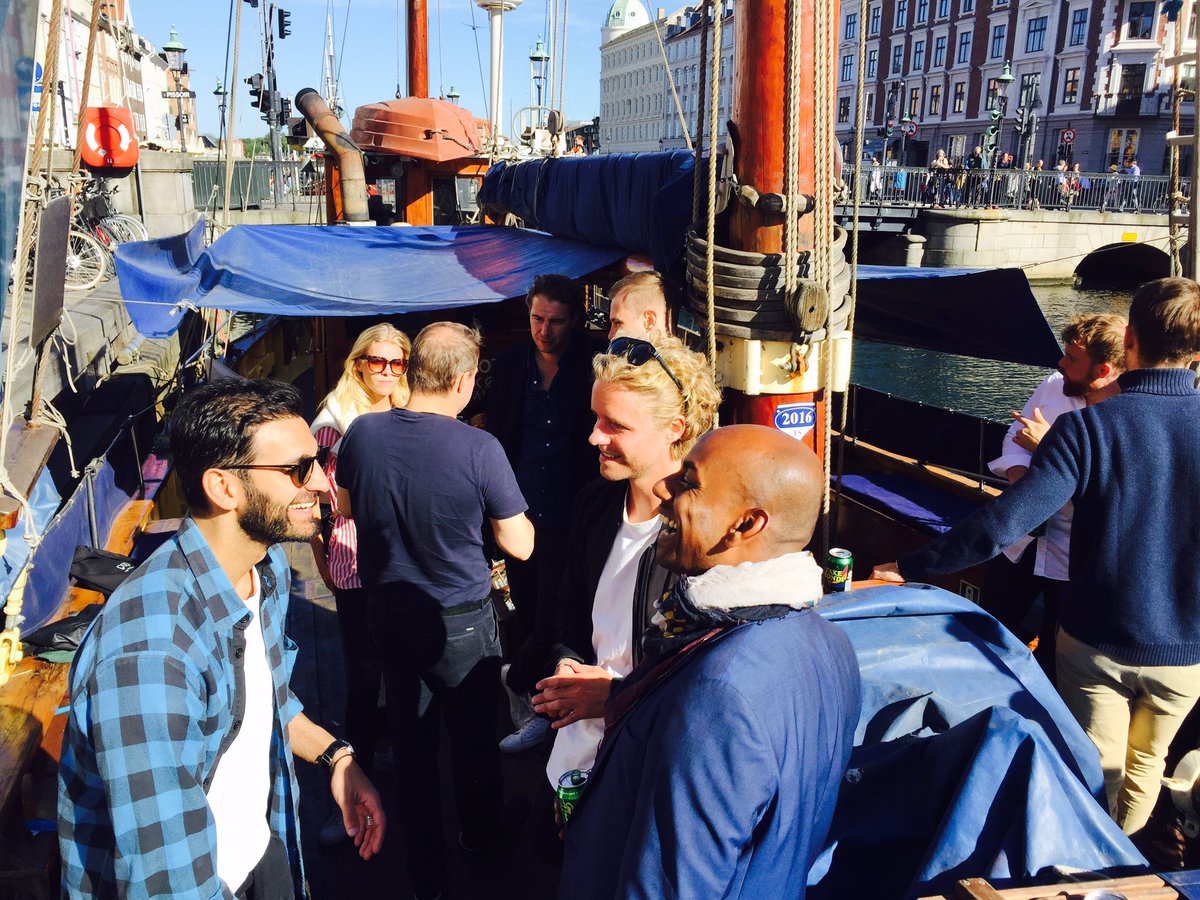 cphftw's tweet photo. The best way to have a Friday beer #ImOnABoat @ivaerkskibet headed for @Folkemoedet #vindverden #cphftwlog https://t.co/ckfiWG0FfW