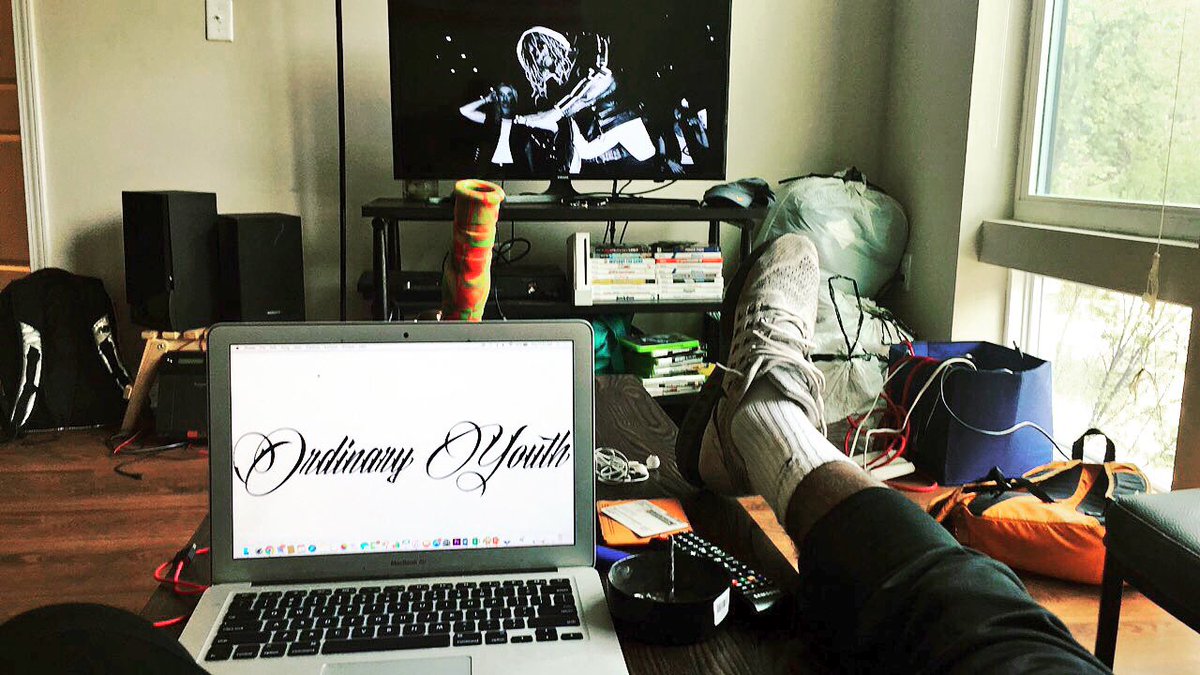 mazermagazine's tweet image. ExtraØrdinary Lifestyles