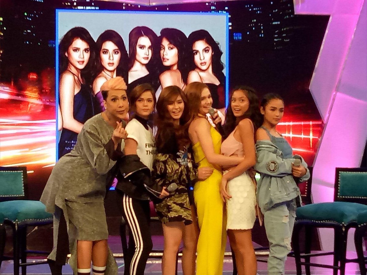 vroom_____'s tweet photo. Ate @vicegandako with #ASAPBFF5 @iamAndalioLoisa @MissMarisRacal @ylona_garcia @Kbalinger @iamandrea_b on #GGVBFFs @ABSCBNGGV @ASAPOFFICIAL https://t.co/iy49xWfu6T