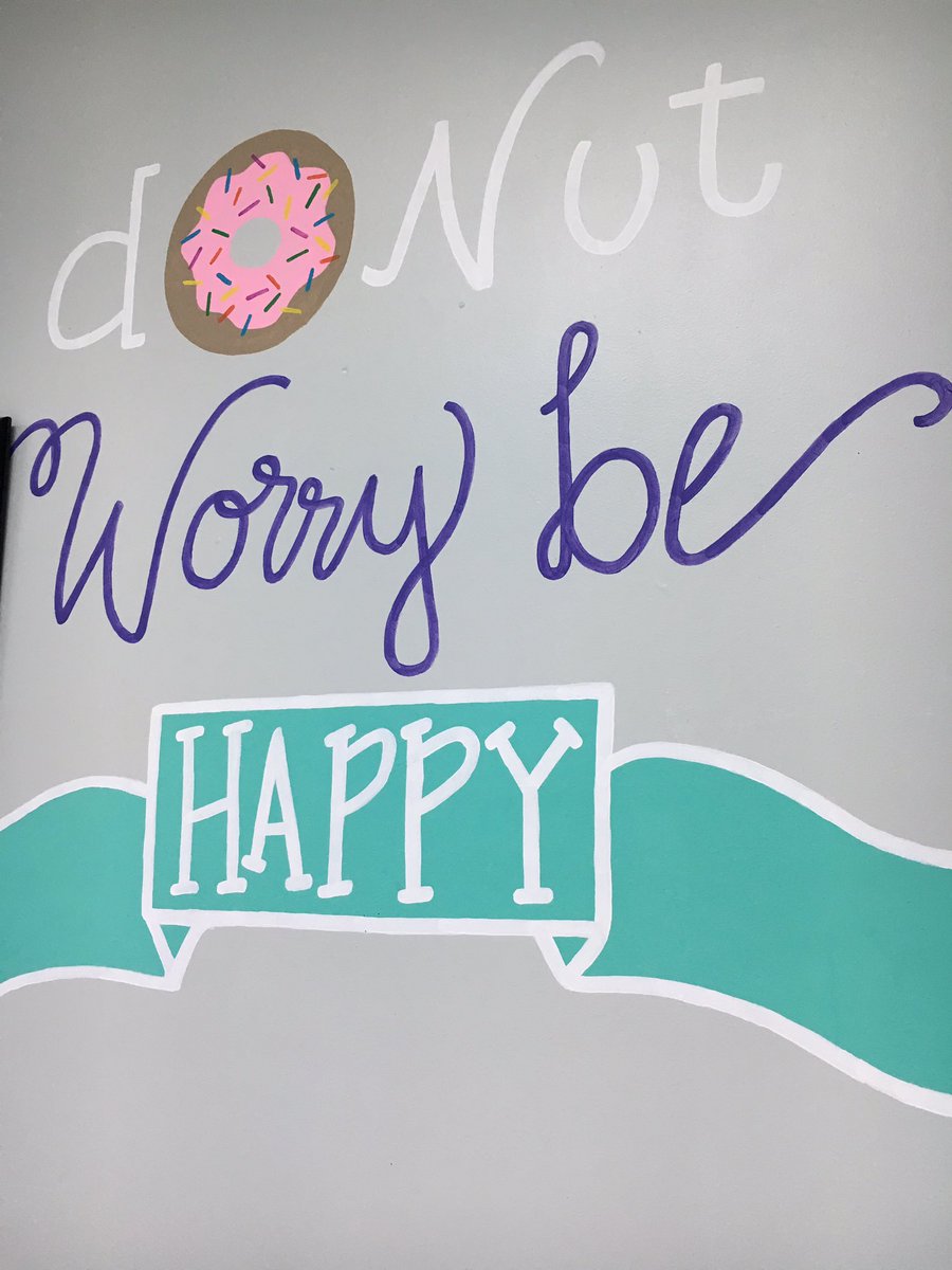 MeganMcBain's tweet photo. Enjoy a donut today at the Staff Meeting!! #Buggstrong https://t.co/tNN4AXonW6