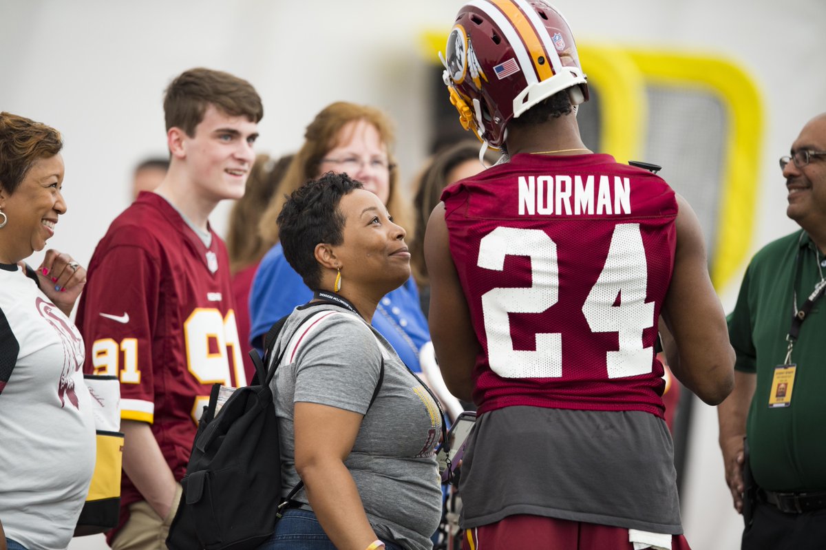 wow1932's tweet photo. Caption this! #TBT to last week's #WOWOTAYDAY #HTTR @J_No24 https://t.co/Po8MO3DWbS
