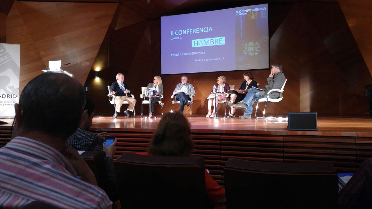 BdA15MTetuan's tweet photo. #MadridContraElHambre, alimentación es básica, central. Hay que cambiar la idea de las derivaciones a organismos privados para garantizarla. https://t.co/w6TFFfj06j