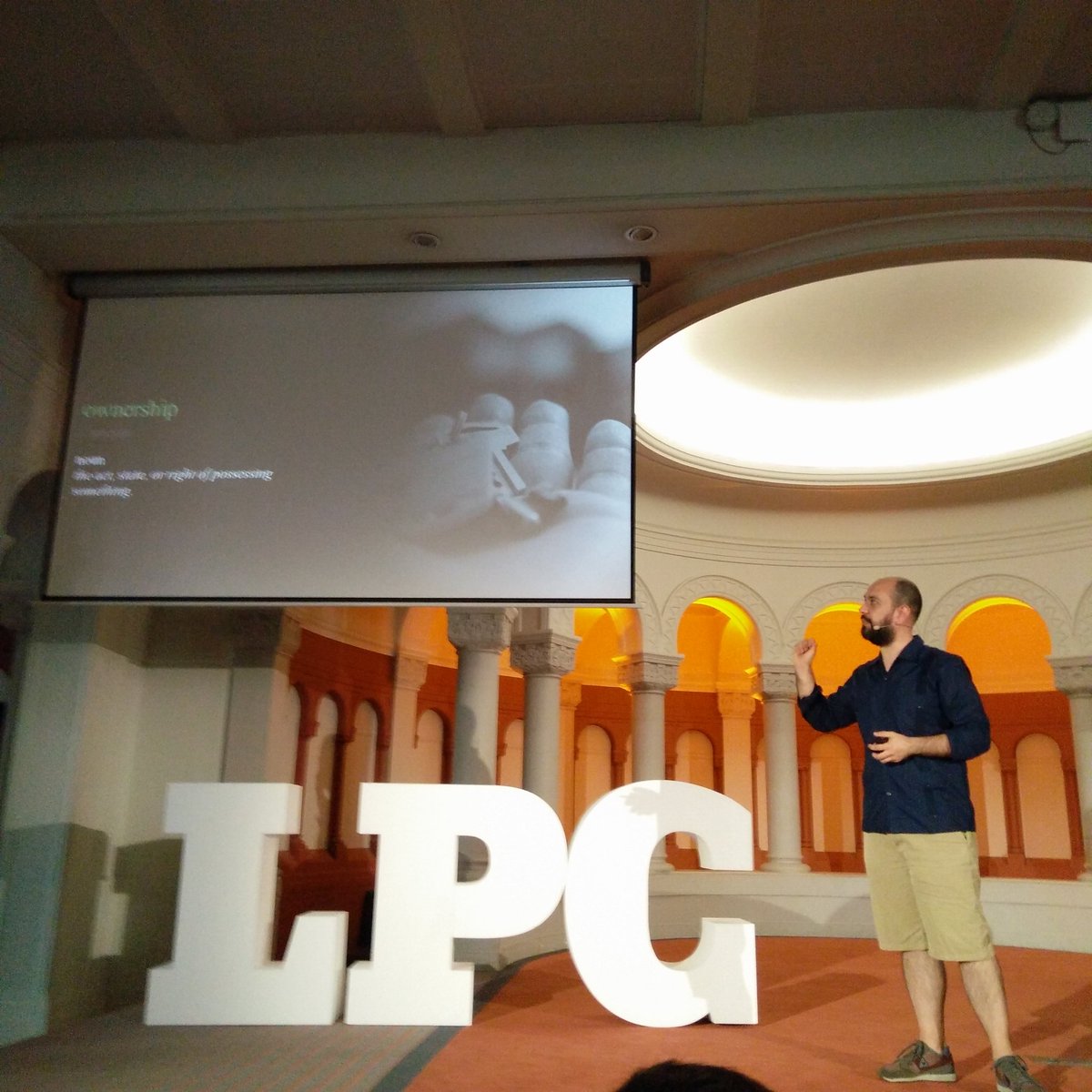 BenoitSabatier's tweet photo. Best speech so far @LaProductConf on Design, Product and Ownership #laproductconference #design #productmanagement https://t.co/WoSVuG5vBp