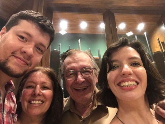 1) Parece brincadeira, mas o filme estreou justo no dia do aniversário da <a href="/roxanecarvalho/">Roxane De Carvalho</a>.