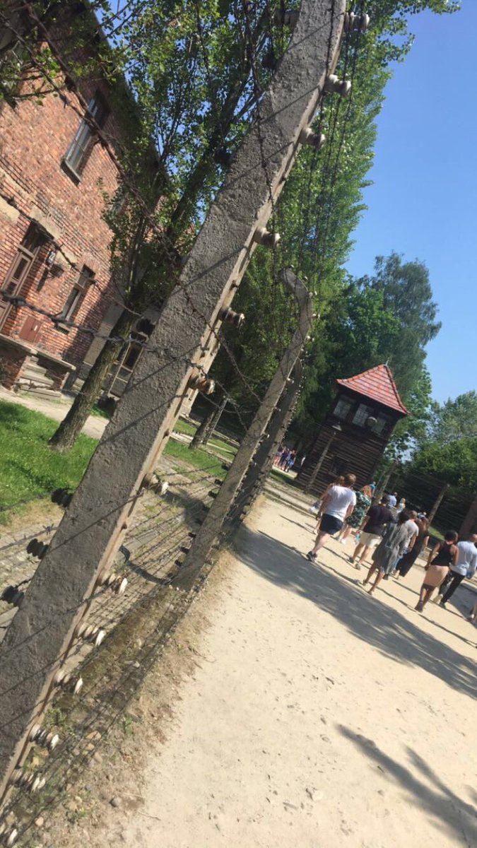 Besök på koncentrationslägret Auschwitz med Utrikespolitiska föreningen i Karlstad.