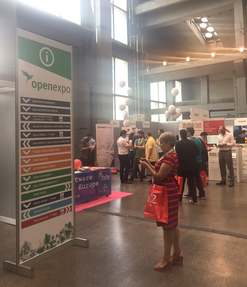 Algitech's tweet photo. El #opensource pisa cada vez más fuerte. ¡Disfrutando mucho en #OpenExpo! #FLOSS #OpenExpo2017 😊 https://t.co/zwOf5Kjuze