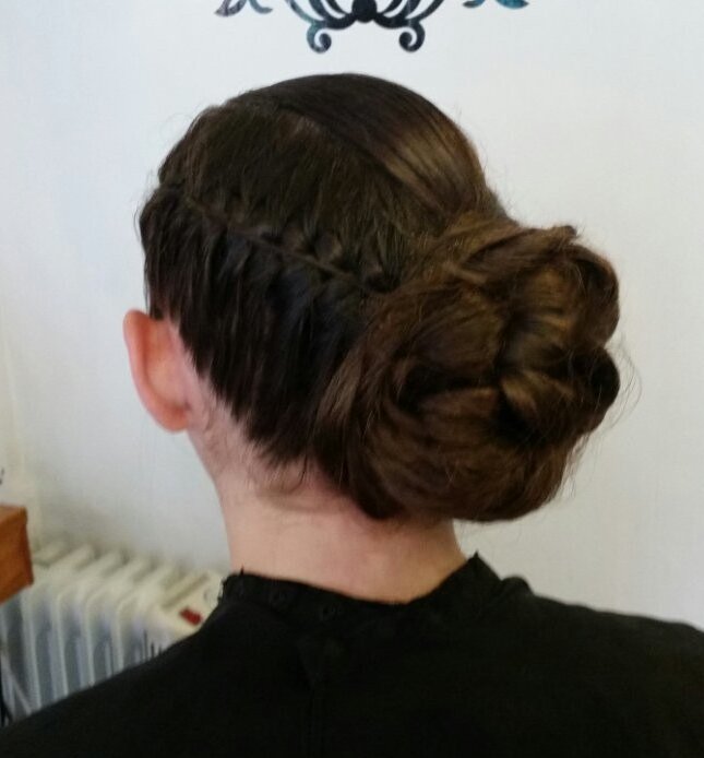 KM Hair Design tweet media