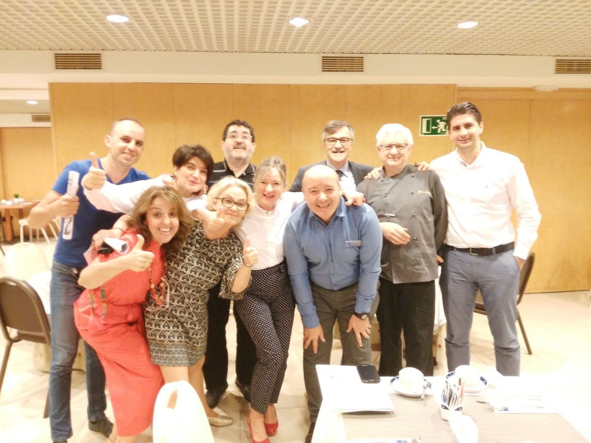 ConchaPardo's tweet photo. Orgullosos de los excelentes resultados del #Mysteryguest en #trypazafata . Equipo más que unido! @MHICareers @MarGonz44732786 #Meliaspain https://t.co/9oTlM5m9fU