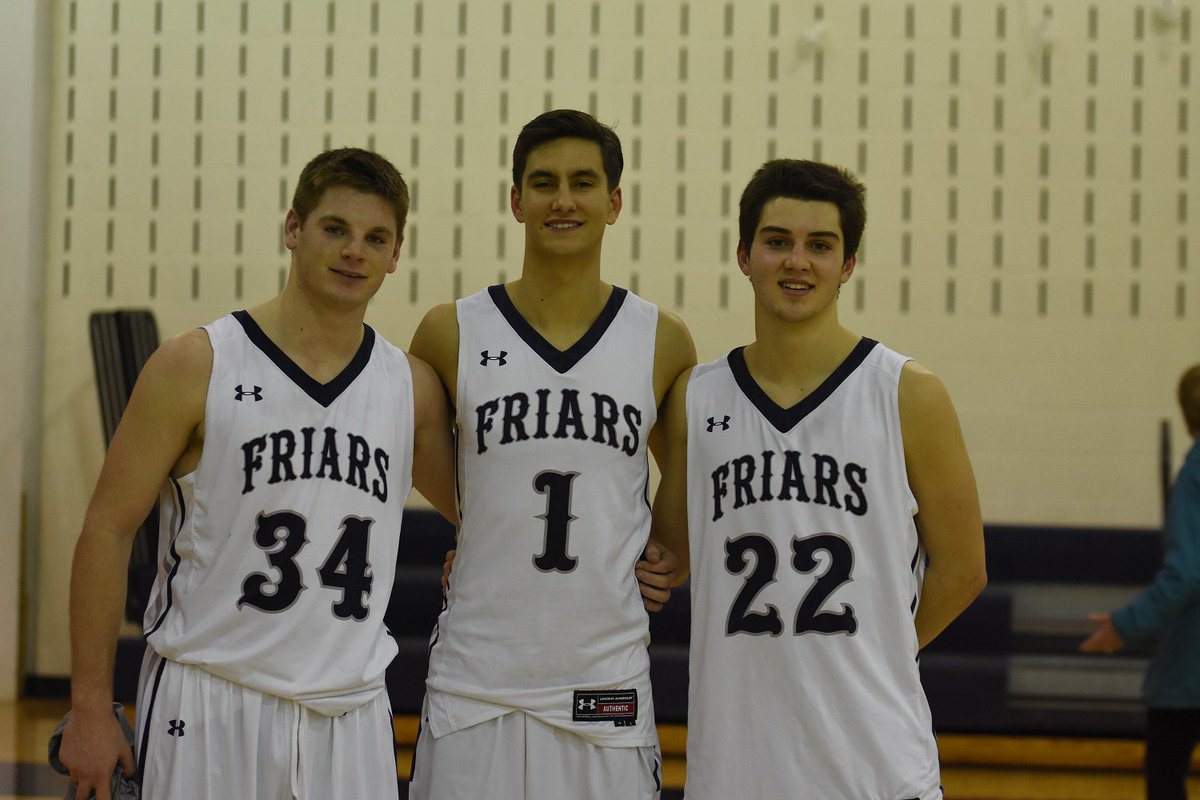 MPFriars's tweet image. Congratulations Seniors. #class2017