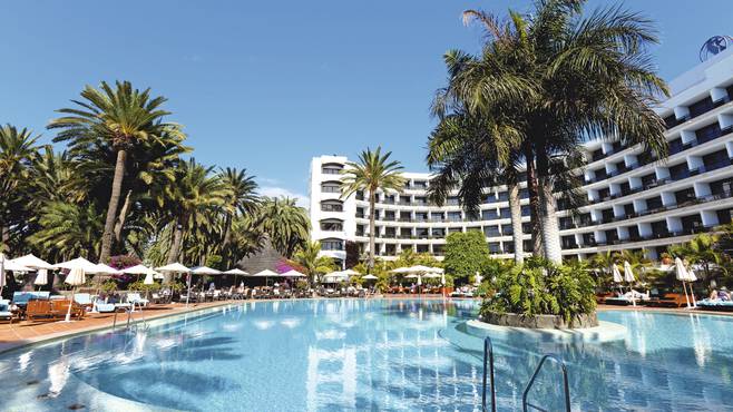 WorldwideTrav's tweet photo. 7 nights for family of 4, from £3793
Seaside Palm Beach - Gran Canaria 
Departing 28 August from Belfast  - https://t.co/0pizT0dz9x https://t.co/tymRMZF8h9