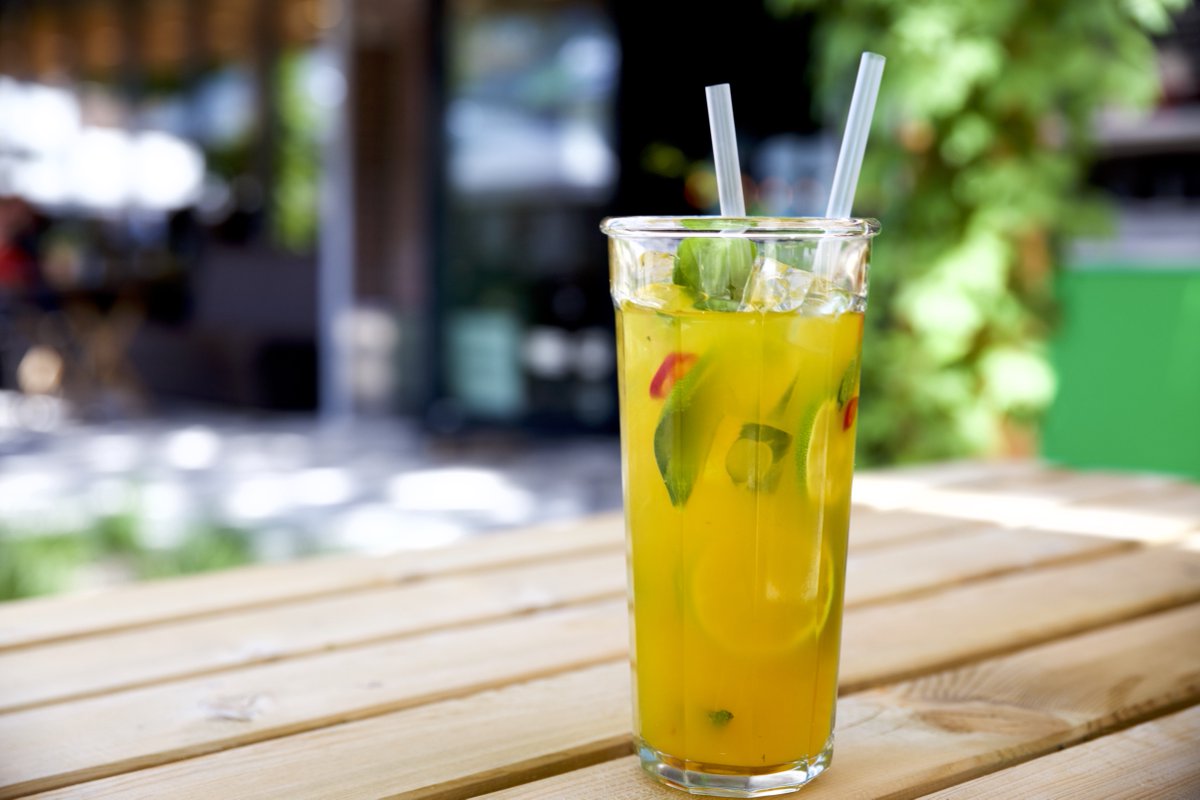 Homemade Lemonade vol. 2! Mixture of Yellow Thai Curry with Lemongrass and Chilli Pepper will surely keep you fresh ;)