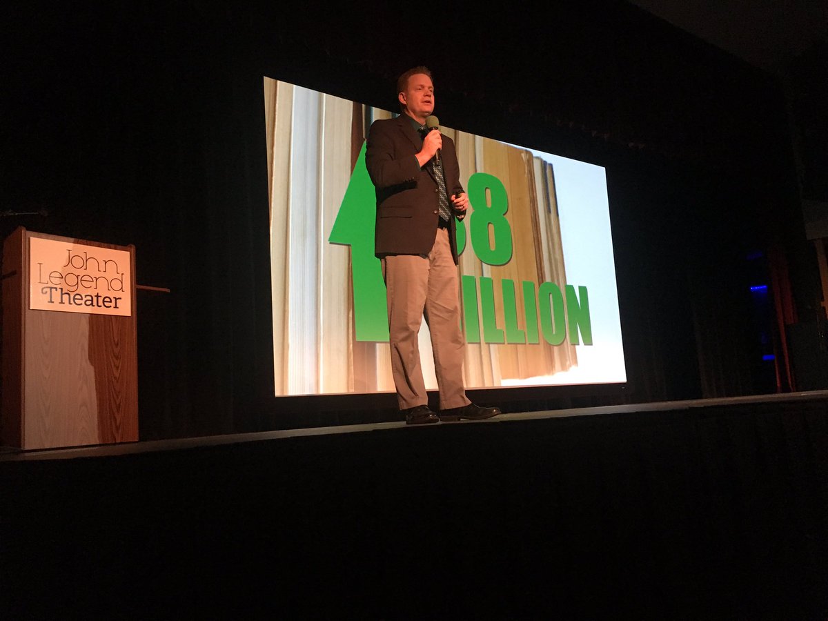 Let's get it started!  #INSPIRE2017 is underway with <a href="/MentorSuper/">Matthew Miller</a>!