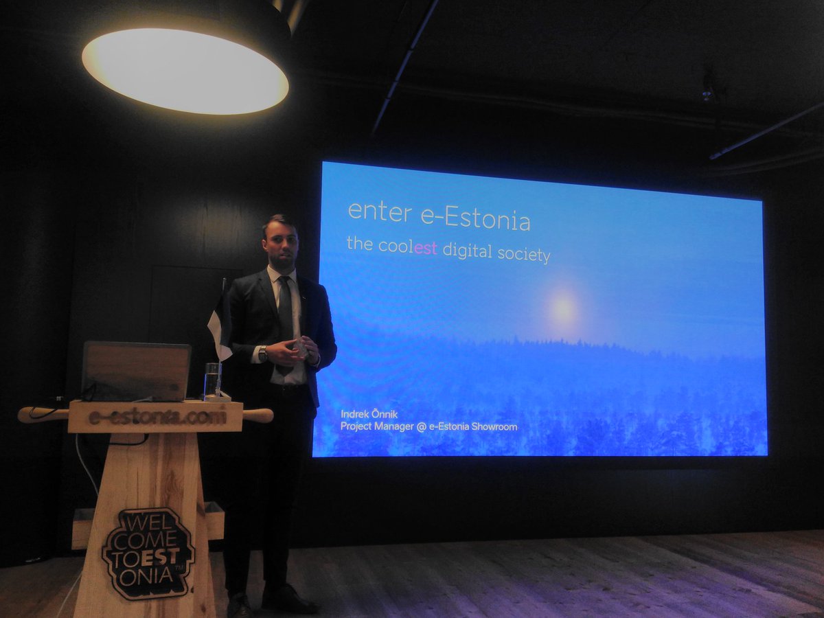 jpmoraiscosta's tweet photo. Exploring @e_estonia #showroom as part of #LLLPAC17 #technology #Estonia https://t.co/ElA1jgp8TE