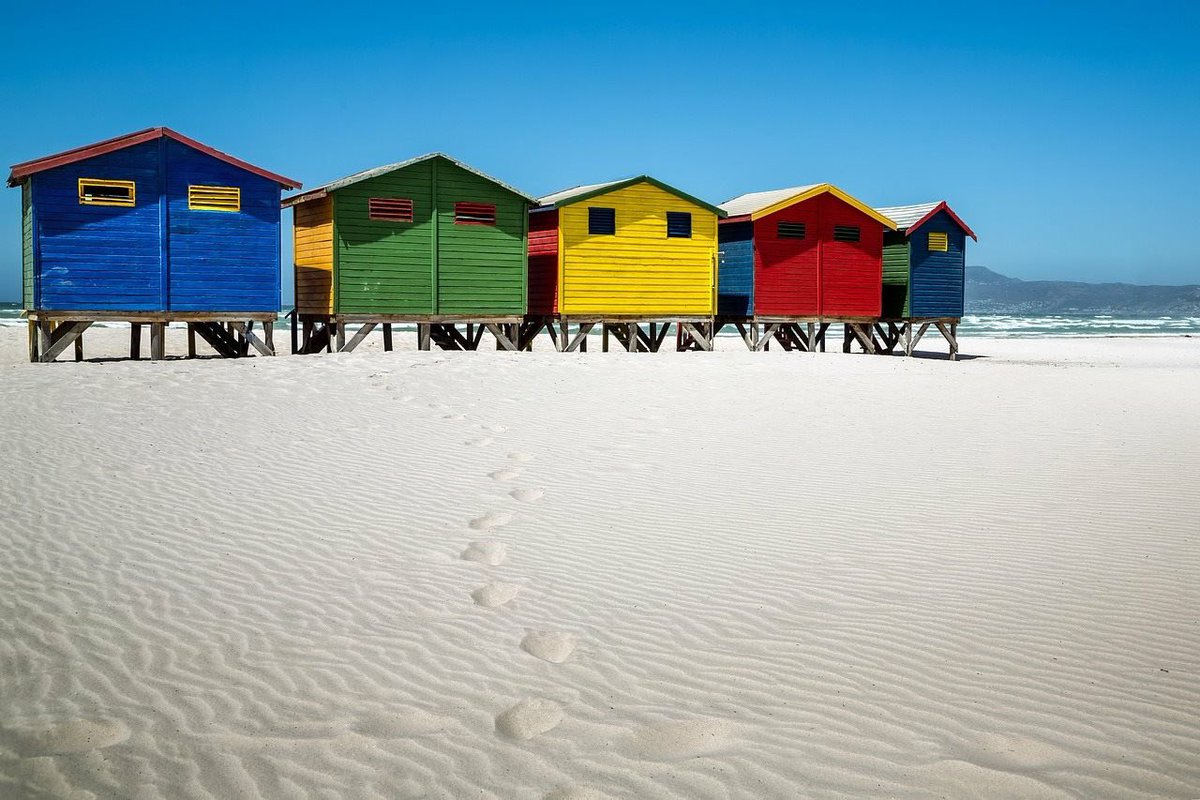 CapeSATours's tweet photo. Spoil yourself with a tour of the beautiful #CapeTown with us #CapeSATours https://t.co/SVi5cSEafd https://t.co/06QI3yGas4