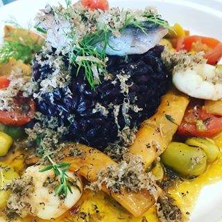 DP_BISTRO's tweet photo. Black Truffle with Potato Salad #VVIP_Classy @MaximusOrdega #Mashroom #Vegan @DP_BISTRO https://t.co/WuUPvoF5R6
