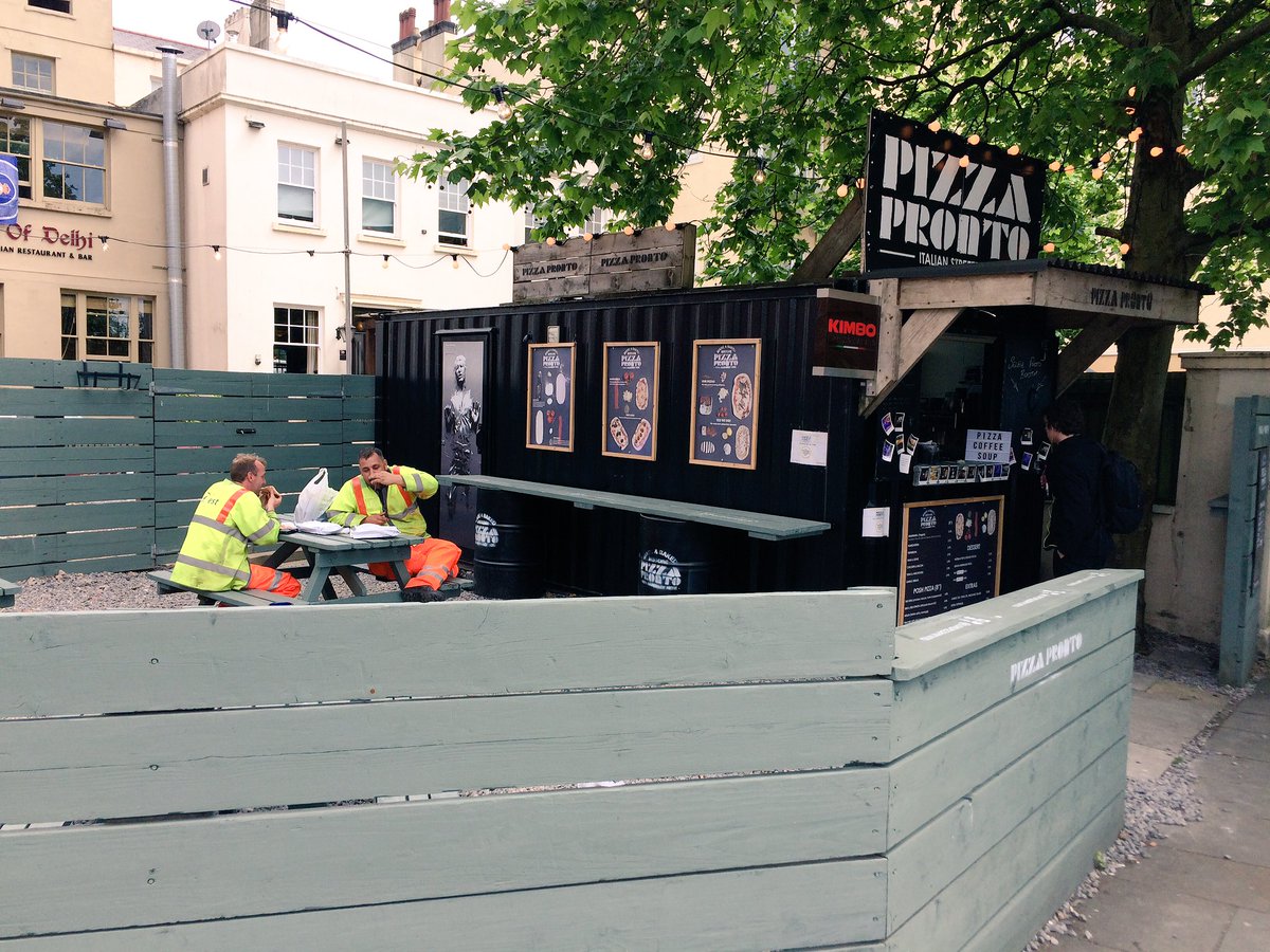 lovepizzapronto's tweet image. Any police or HM Forces personnel want a coffee and a place to rest, it's on us. Proud to help those who protect us. #veterens #Cardiffbay