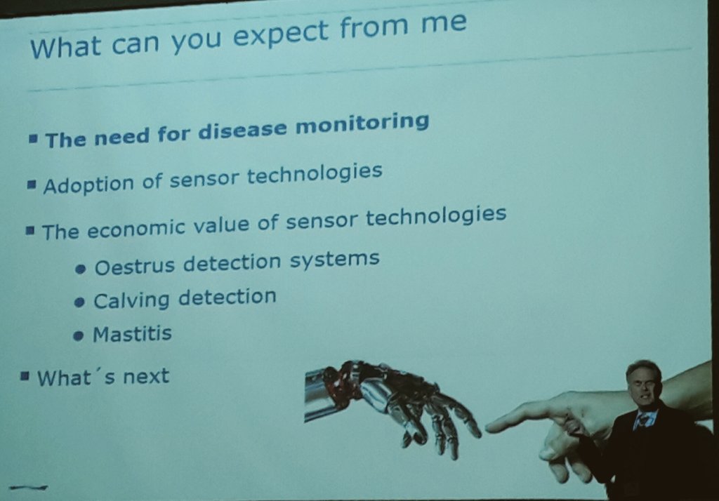 LelyFMS's tweet photo. @henkhogeveen presenting during #PDF2017 Estrus detection has an ROI of 7 years @PrecisionPatty https://t.co/Xrej3tpmbd