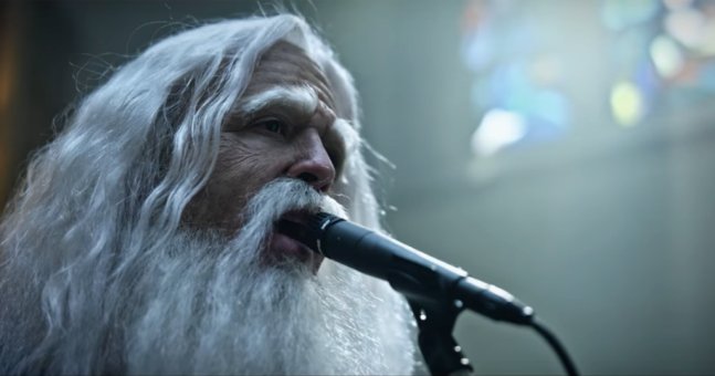 WATCH: Foo Fighters release surprise new track and video dlvr.it/PHtnjB #foofighters