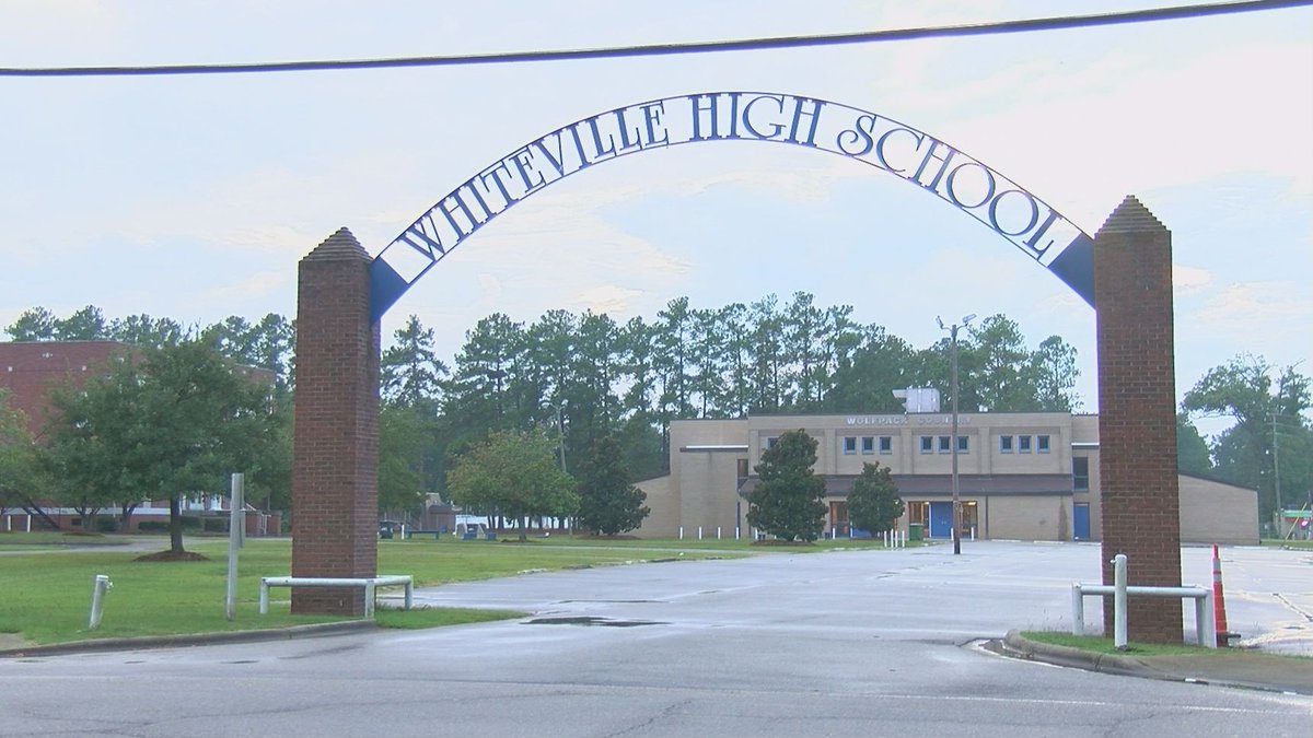 wectnews's tweet image. Whiteville City Schools to release early Friday for baseball, softball state championships buff.ly/2rohERd