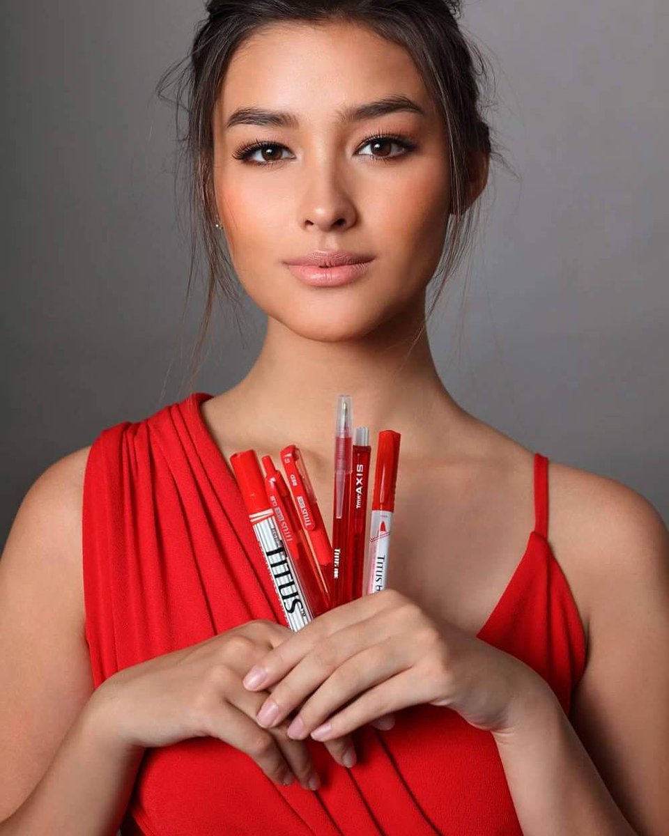 LIZAnianz's tweet photo. "Congratulations to our new Darna, our very own Titus Ambassadress, Ms. @lizasoberano!" (via tituspens on IG) https://t.co/cHfWzoHup6