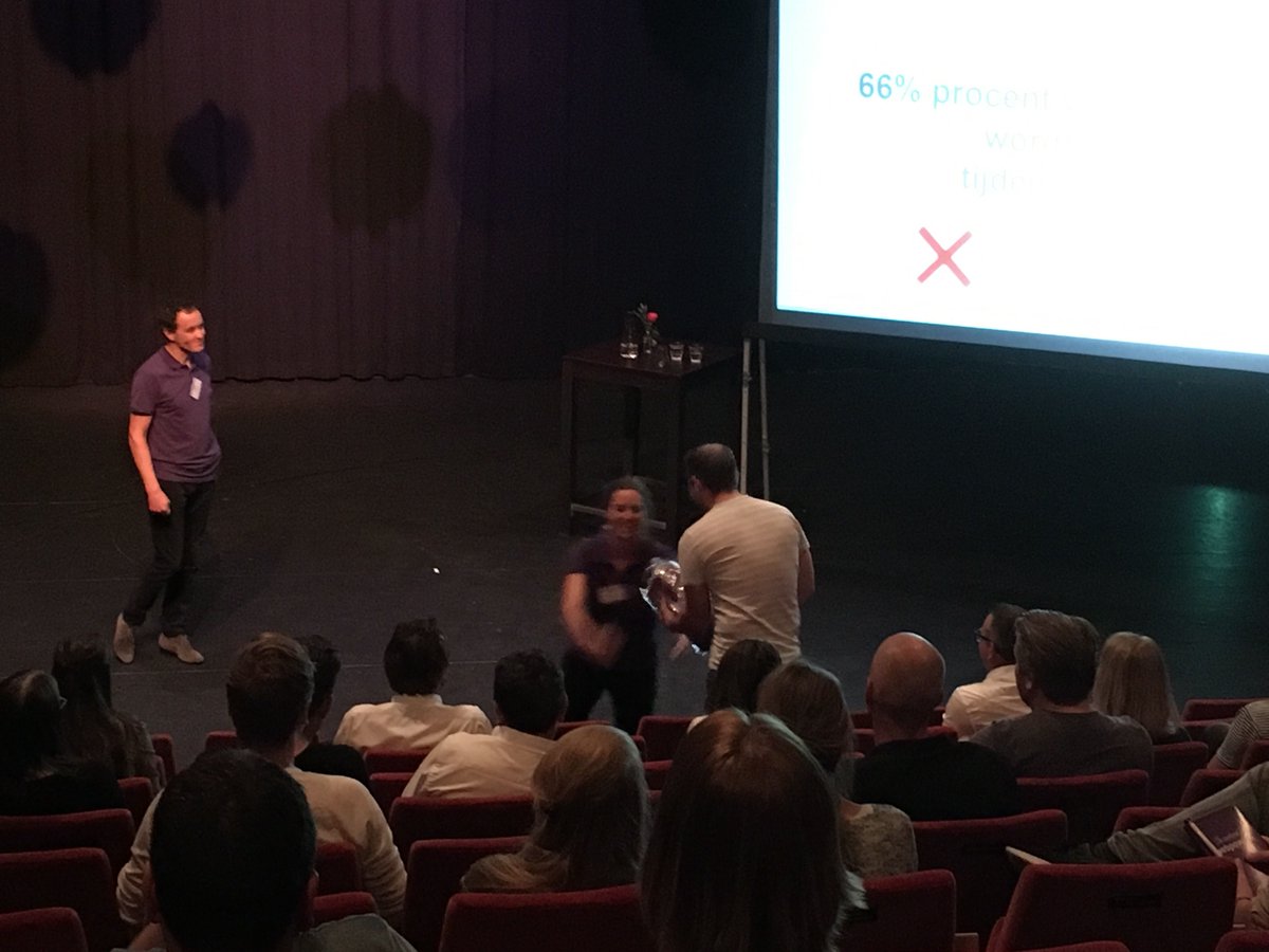 Job van Omroep MAX wint de e-mailbenchmark quiz, top gedaan! Petje af ;) #webpower #emailmarketing #email