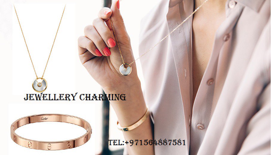 CharmingJewl's tweet photo. #jewelrydesign #gold #details #necklaces #jewellery #accessories #beautiful #earrings #luxurydesigner #inspire #fashion  #Jewellery_charming https://t.co/x3SCSKRe6A