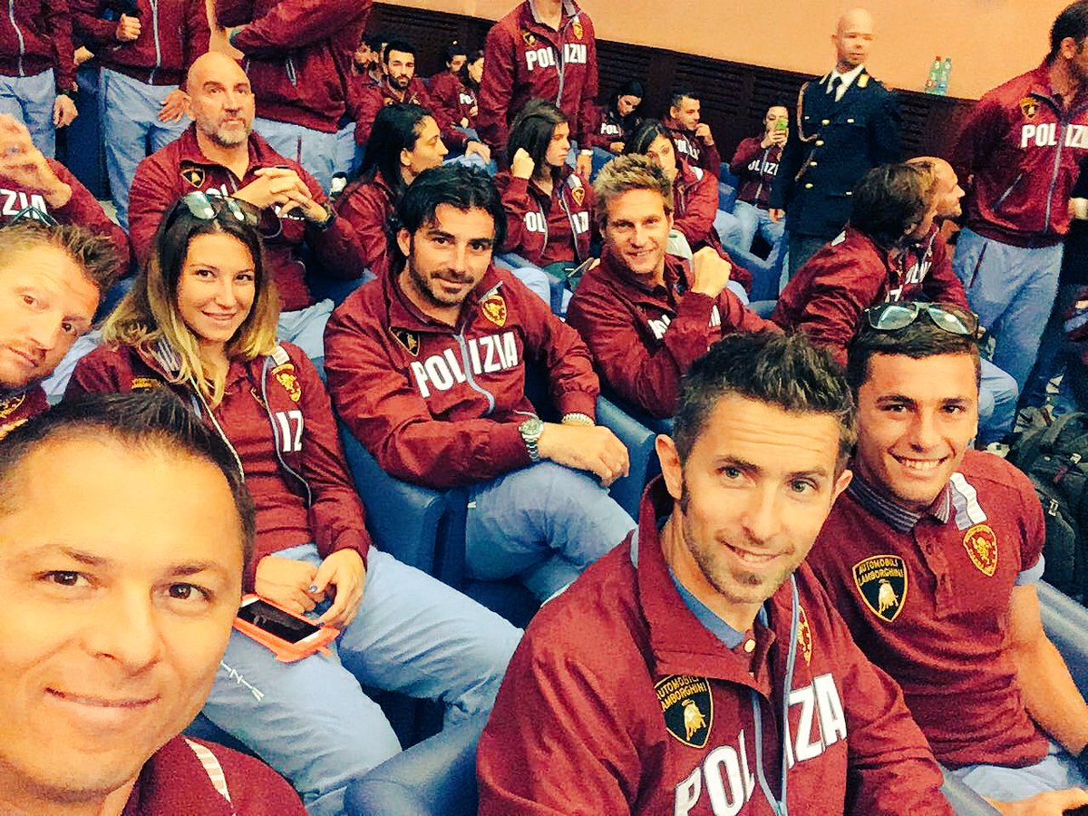 01/06/2017-Roma-Salone d'Onore del CONI 2º Raduno delle Fiamme Oro... È un stato un vero onore esserci 🇮🇹 <a href="/poliziadistato/">Polizia di Stato</a> <a href="/Coninews/">CONI</a>