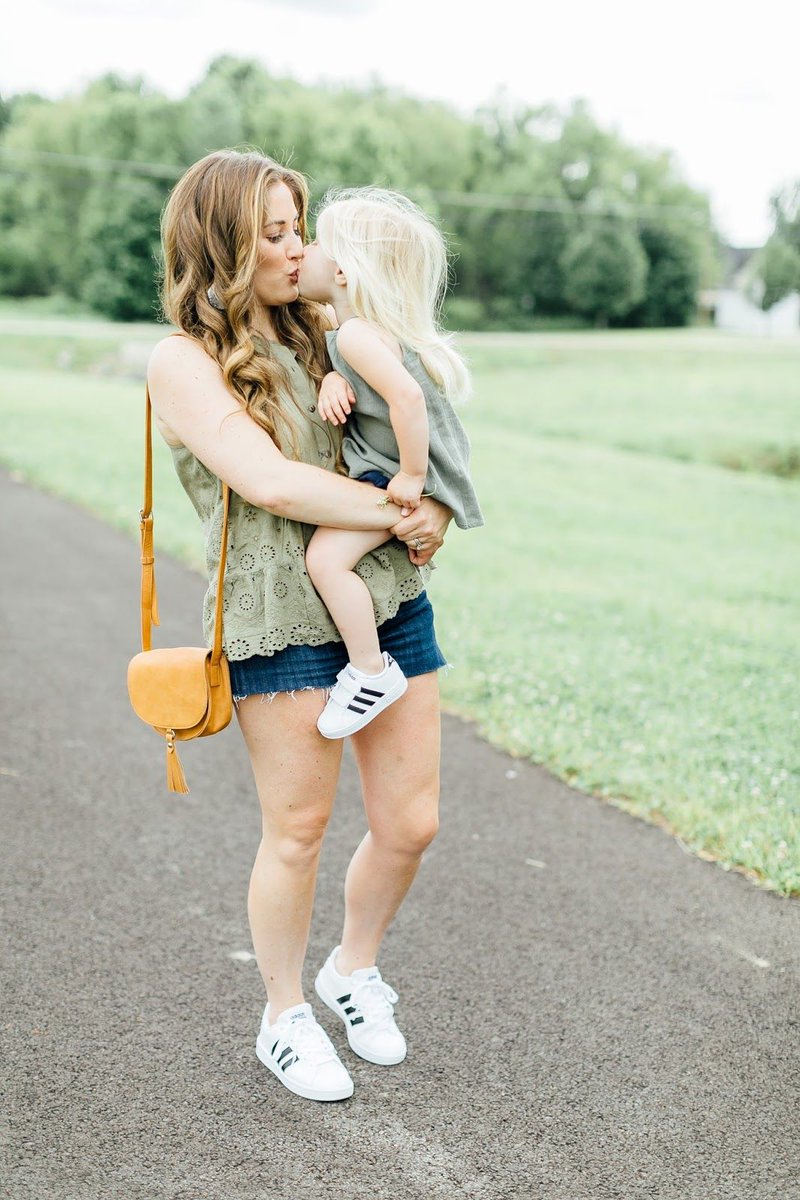 Walkinginmem's tweet photo. Where we shop for Affordable, Durable and Trendy Casual Summer Clothing for Kids & Moms! #ad https://t.co/9M1LJiAxOM #kohls #playproof https://t.co/xkornO3bW8