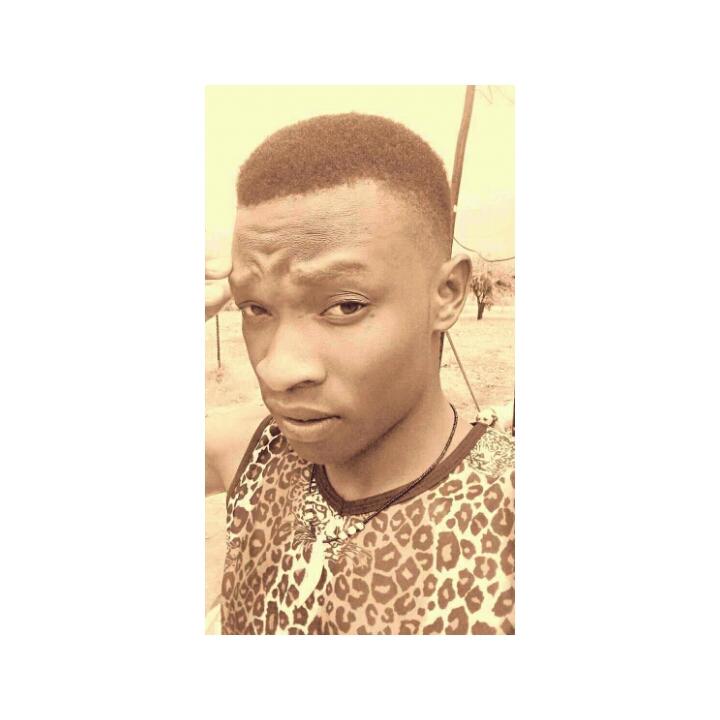 ┃ᵐʸ ᶰᵃᵐᵉ ᶥˢ FUTURE (@shumbathelion) on Twitter photo 