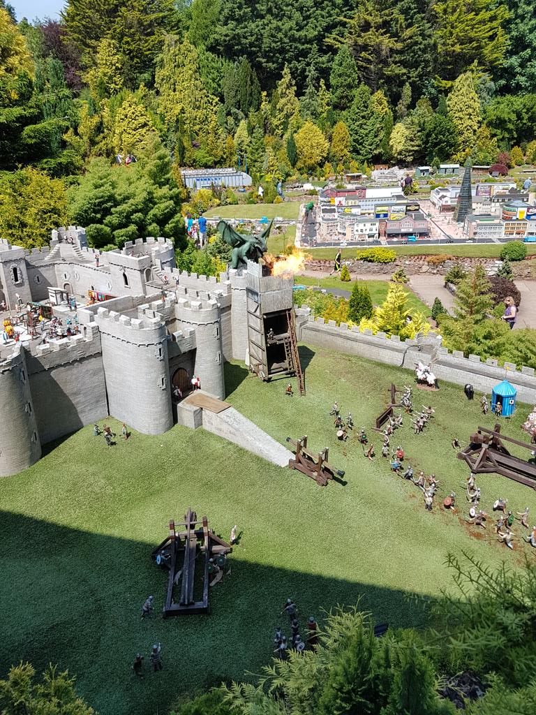 JoanneHigham's tweet photo. Day out #babbacombemodelvillage https://t.co/aluaBUqQme