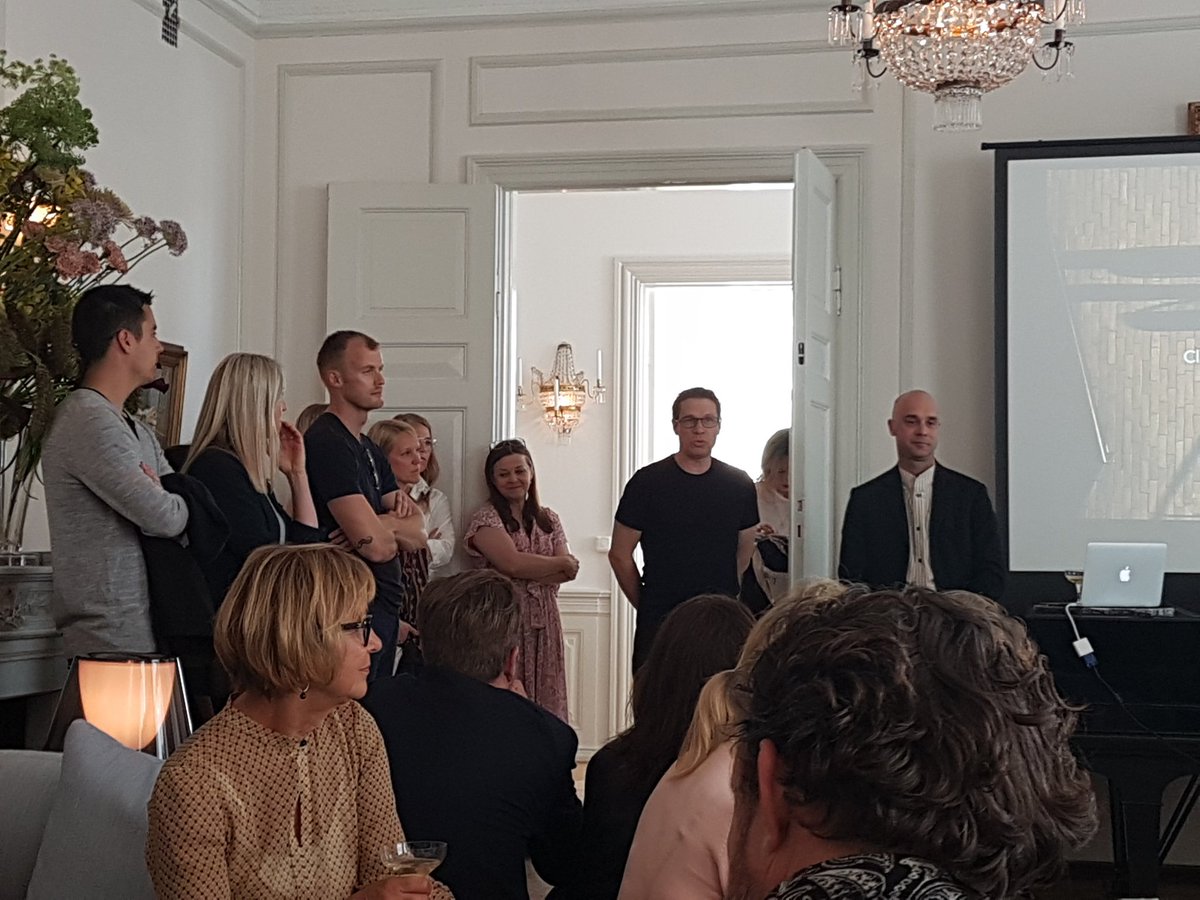 SwedeninDK's tweet photo. Design talk with #claessonkoivistorune #3daysofdesign2017 #swedishdesign @SmallerObjects @TheDUXBed https://t.co/YpPjccUXjd