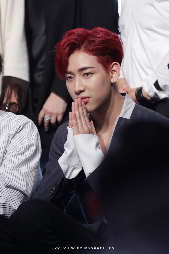 myspace_bs's tweet photo. 170601 ตื่นเต้นนนน รอดูทัวร์ไทยละน๊าา #GOT7Thailandtour2017 #BamBam @BamBam1A https://t.co/p873qX5teD